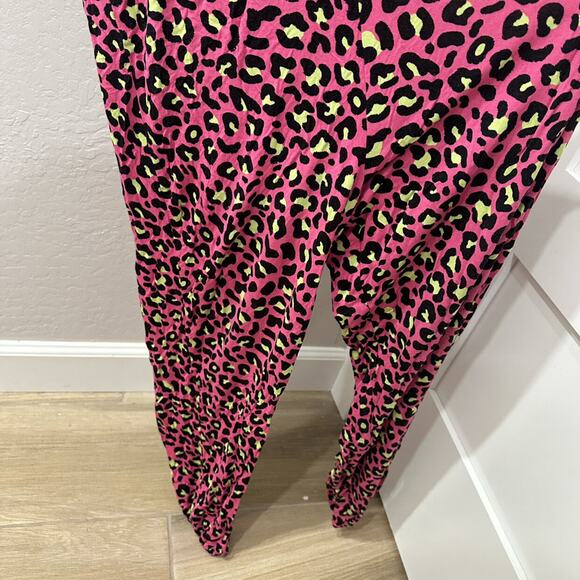 Posh Peanut Neon Pink Cheetah Animal Print Tank Romper - Picture 4 of 6